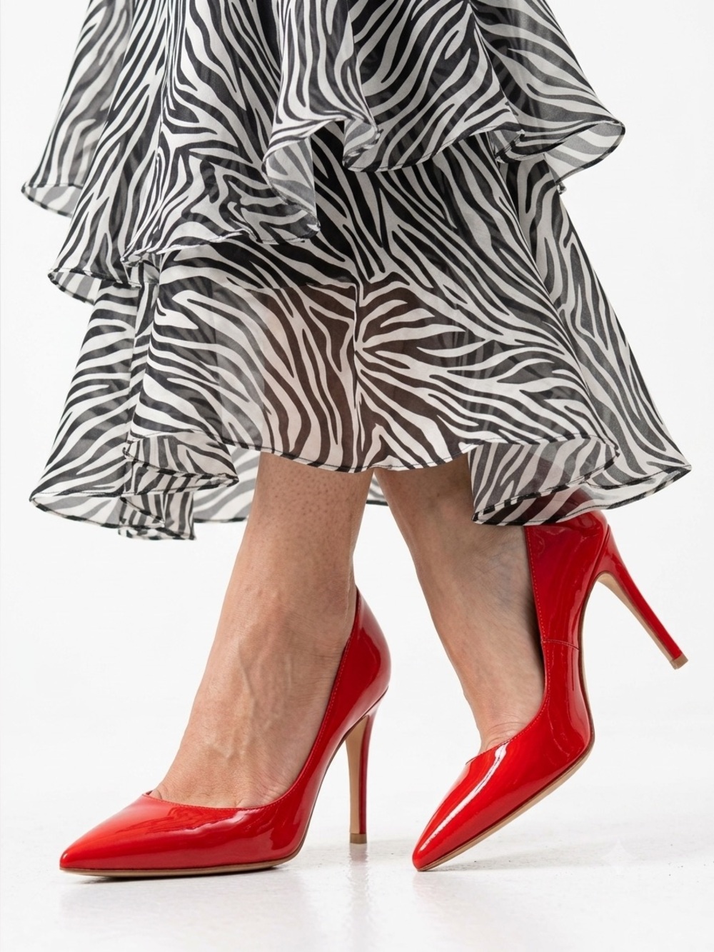 Gianvito Rossi Poppy Red Patent Leather Gianvito 85 Pumps - US 6 (36)